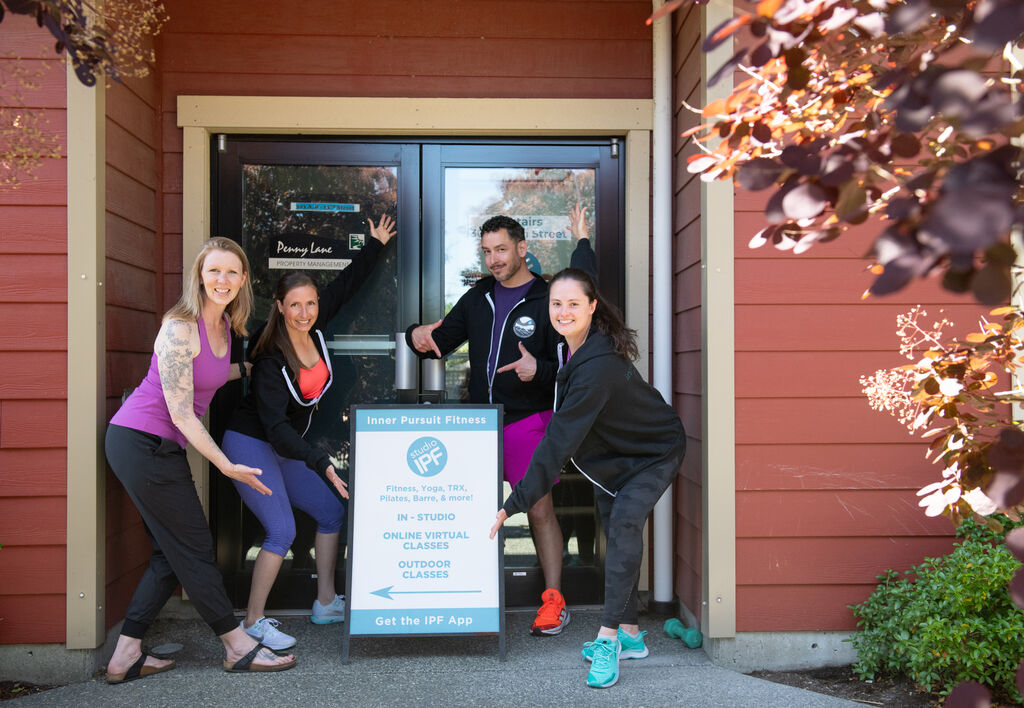 The Studio IPF community gathered at the studio entrance